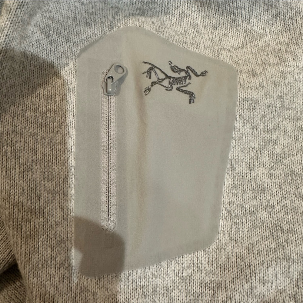 Arc'teryx Gray Women's Sweatshirt - Picture 12 of 12